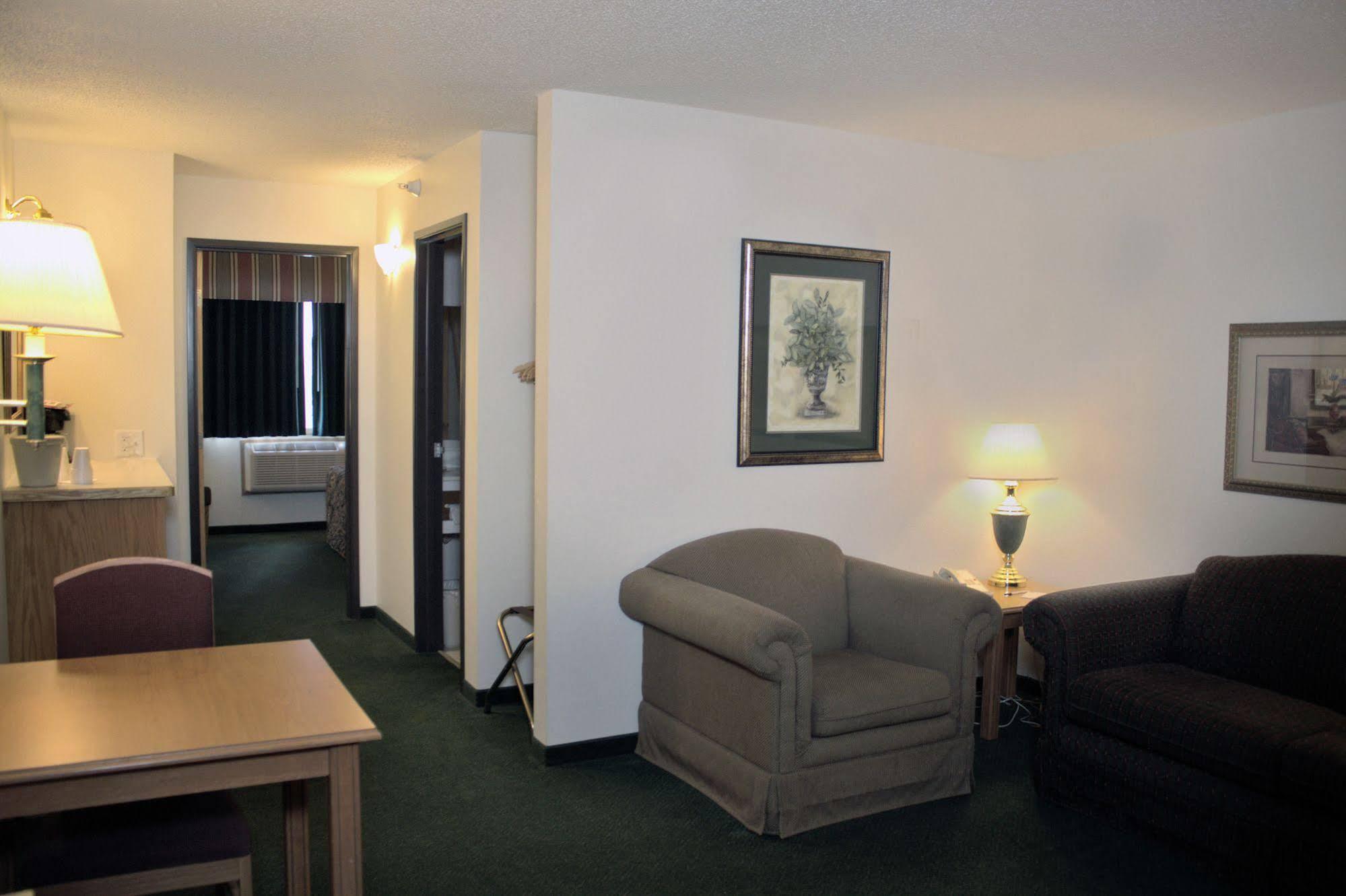 Americas Best Value Inn Annandale Kültér fotó